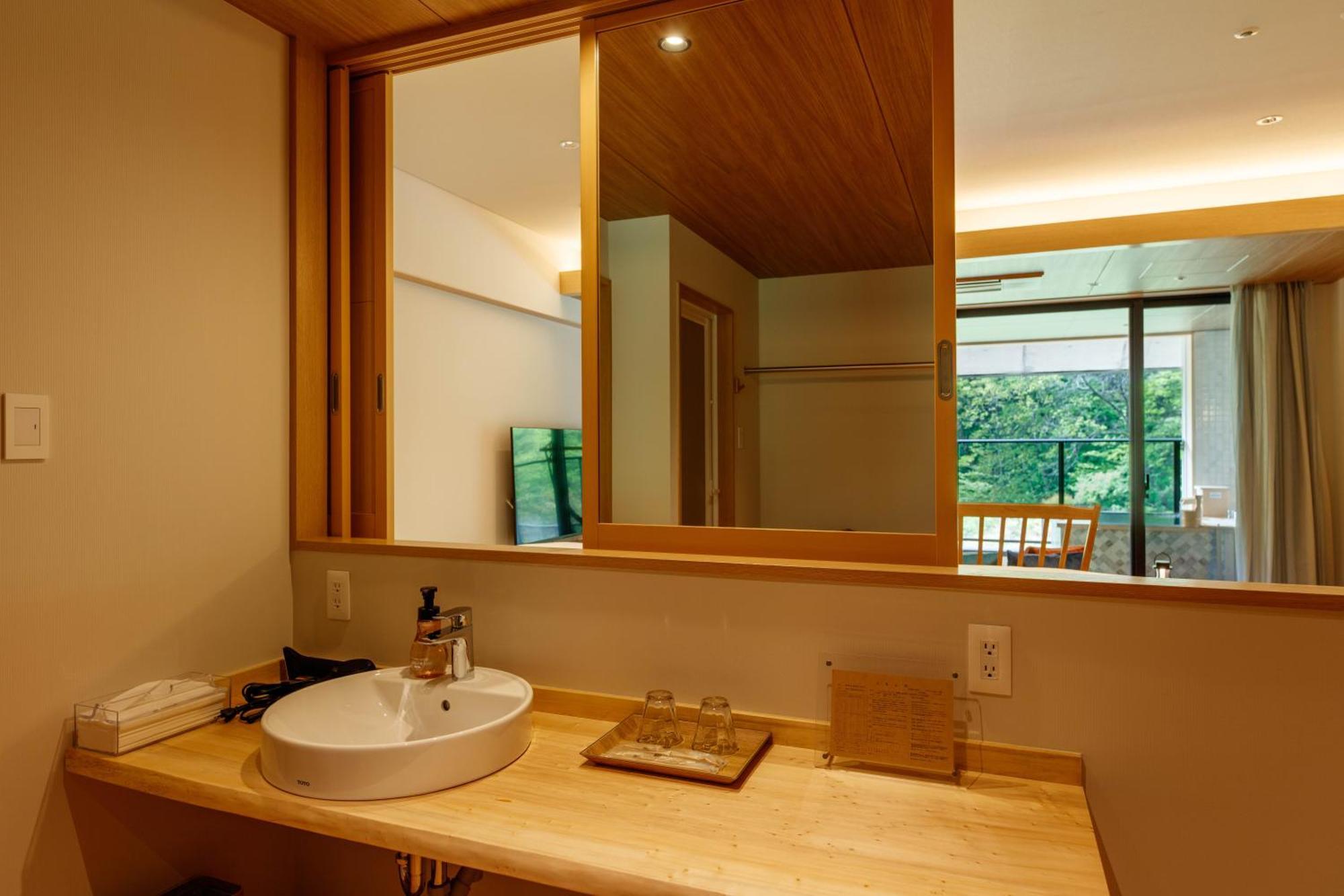 Sakunami Onsen Yuzukushi Salon Ichinobo Сендай Екстериор снимка