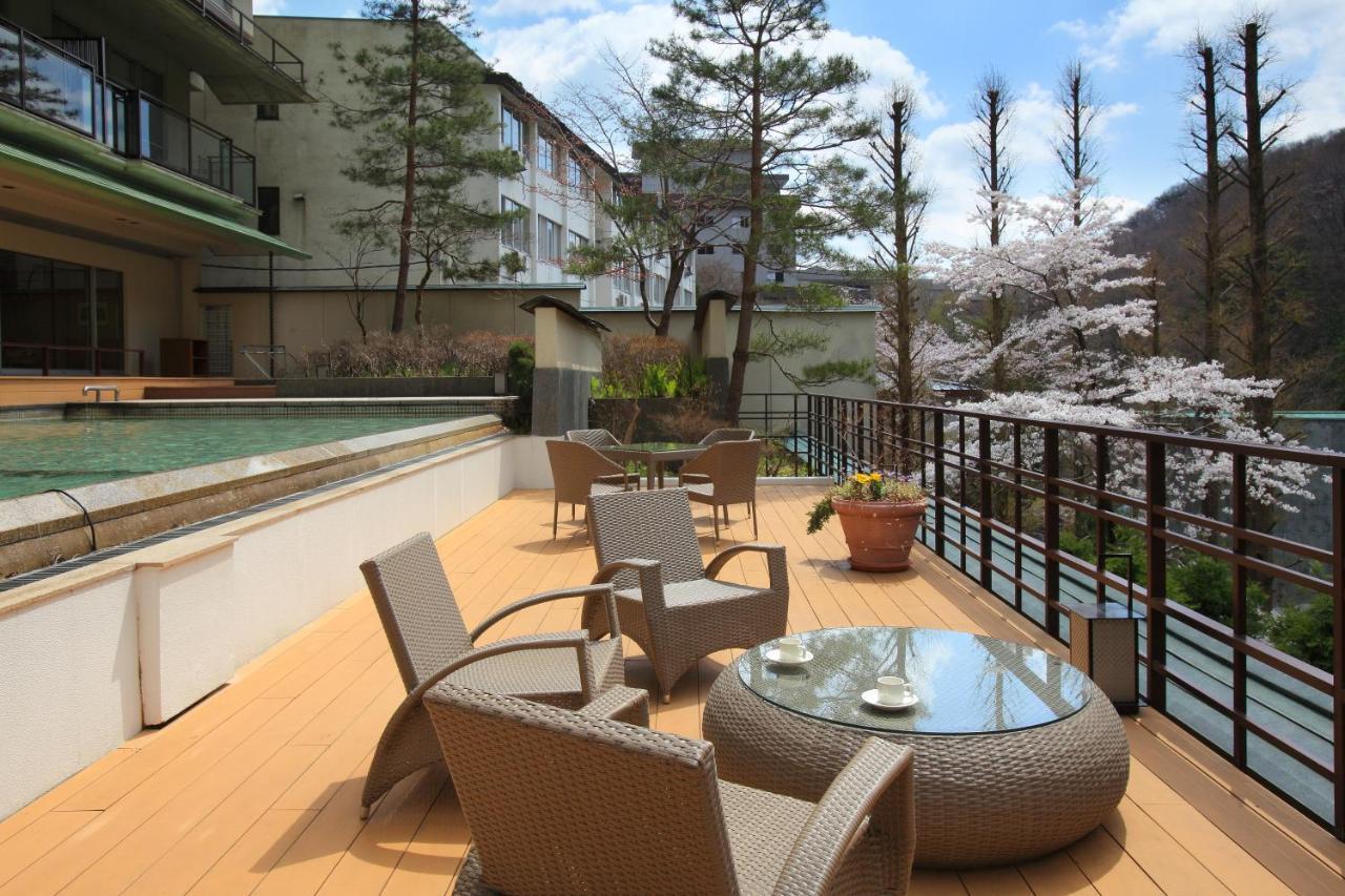 Sakunami Onsen Yuzukushi Salon Ichinobo Сендай Екстериор снимка